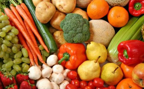 Patiënten die lijden aan psoriasis moeten groenten en fruit in hun dieet opnemen. 